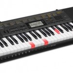 Với các tính năng mới hấp dẫn được tích hợp trong đàn organ phím sáng Casio LK-265, từ nay bạn không còn phải lo lắng việc khơi dậy hứng thú âm nhạc cho bé.